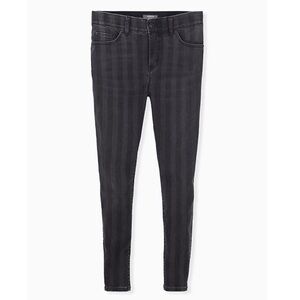 Torrid Bombshell Skinny Super Soft Stretch High-Rise Jean